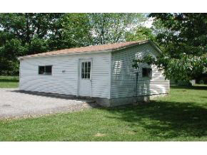 7815 Old State Road South Bloomington, IN 47403 - Photo 13 of 15 Gallery Image 13