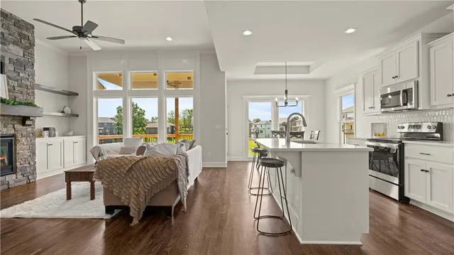 $599,900 | 1300 Melissa Court, Kearney, MO 64060