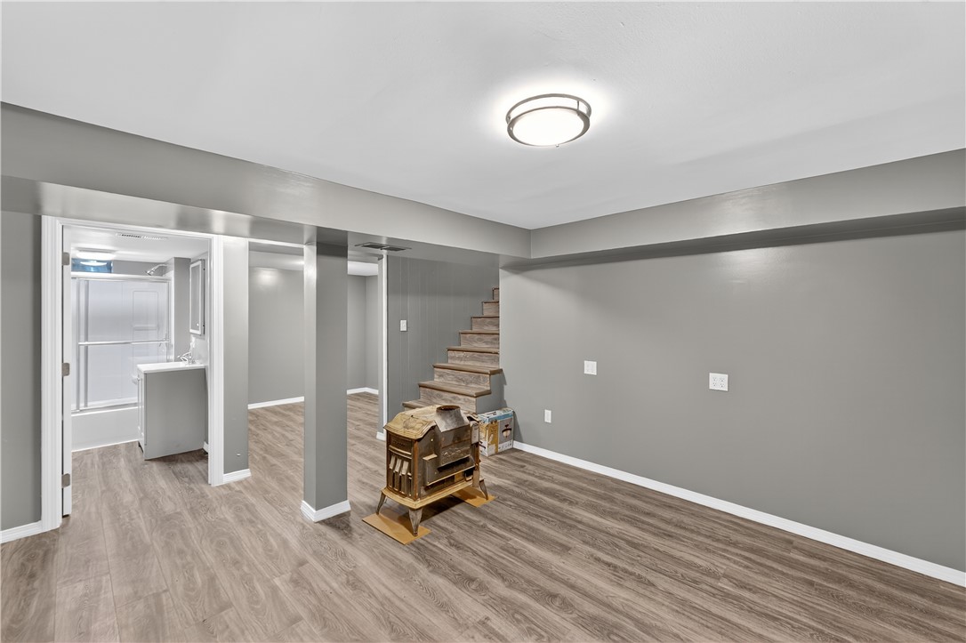 15 Don Court Pawtucket, RI 02861 - Photo 14 of 22