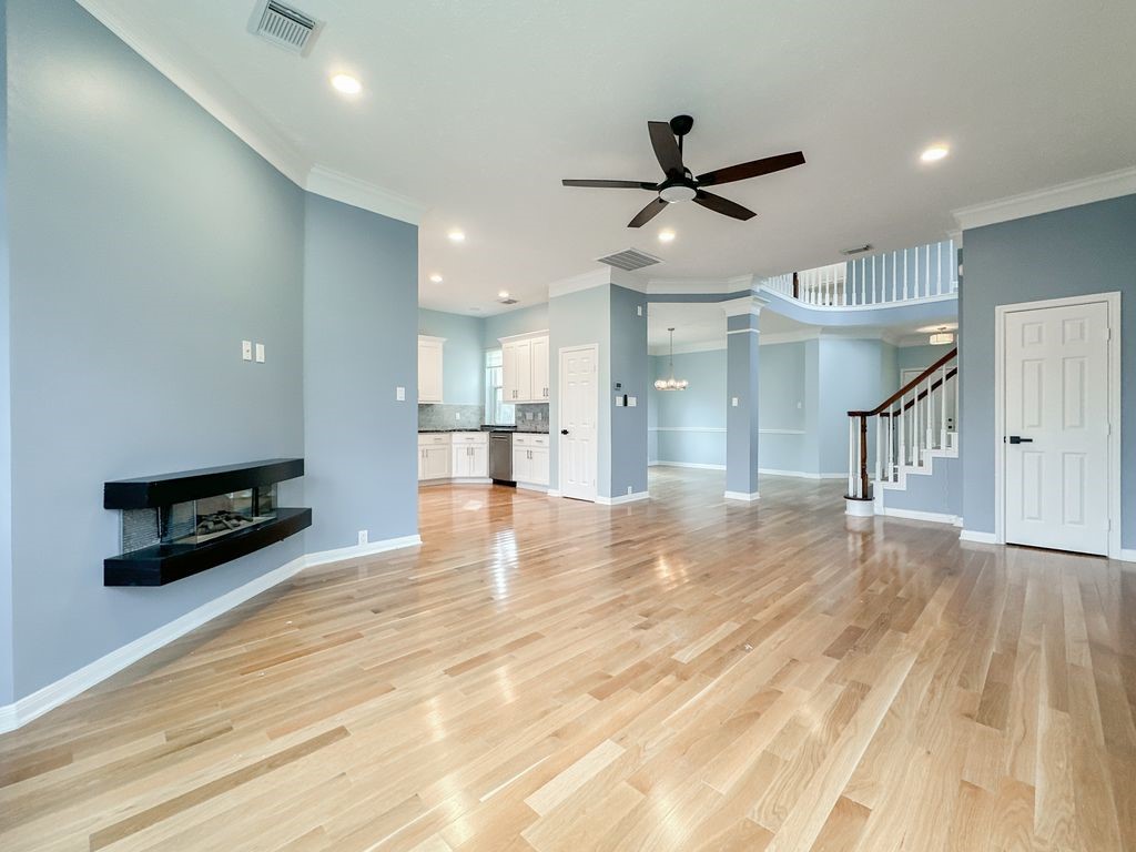 1223 Normans Woods Street Houston, TX 77077 - Photo 13 of 32