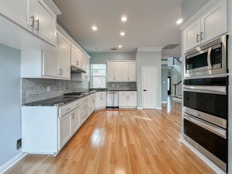 1223 Normans Woods Street Houston, TX 77077 - Photo 17 of 32