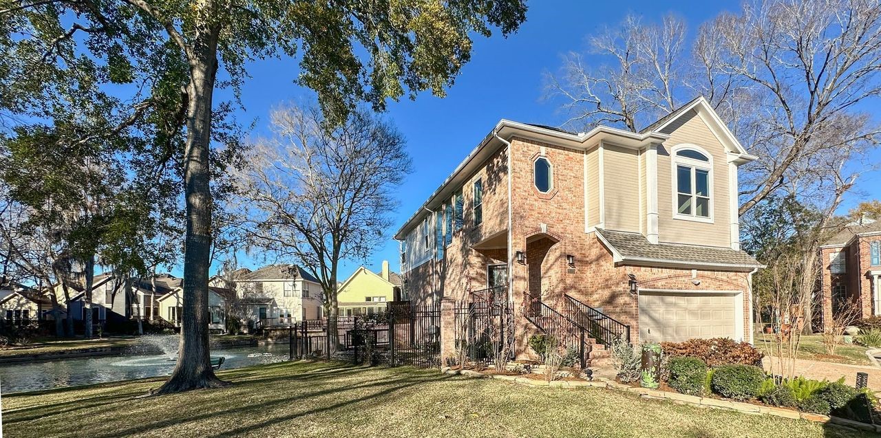 1223 Normans Woods Street Houston, TX 77077 - Photo 2 of 32 In a gated community