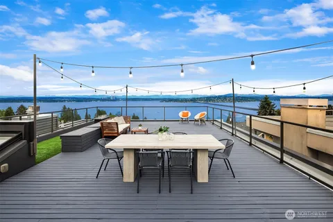 a outdoor view with a sitting space