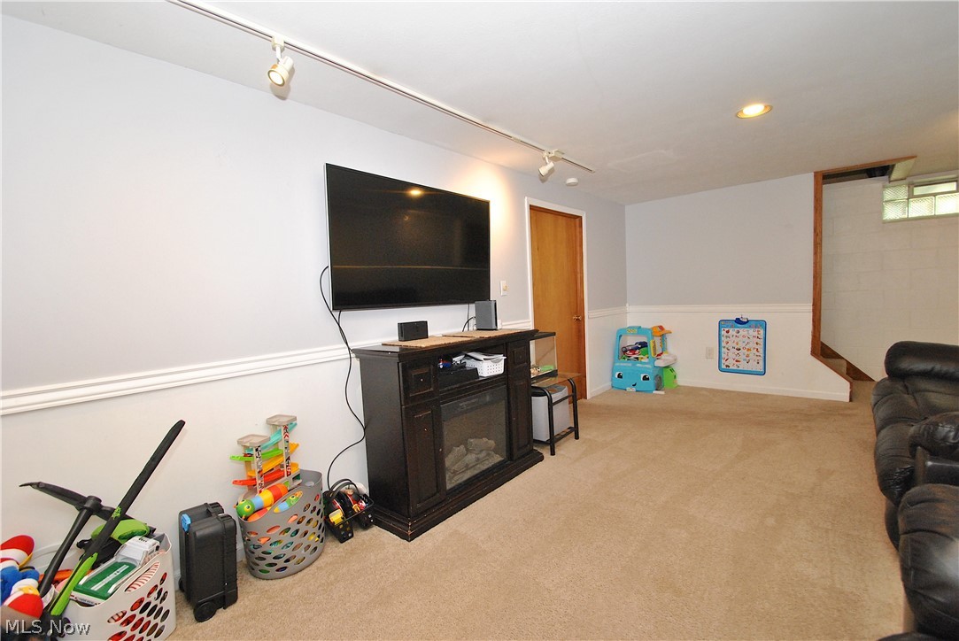 30200 Powell Road Willowick, OH 44095 - Photo 31 of 33