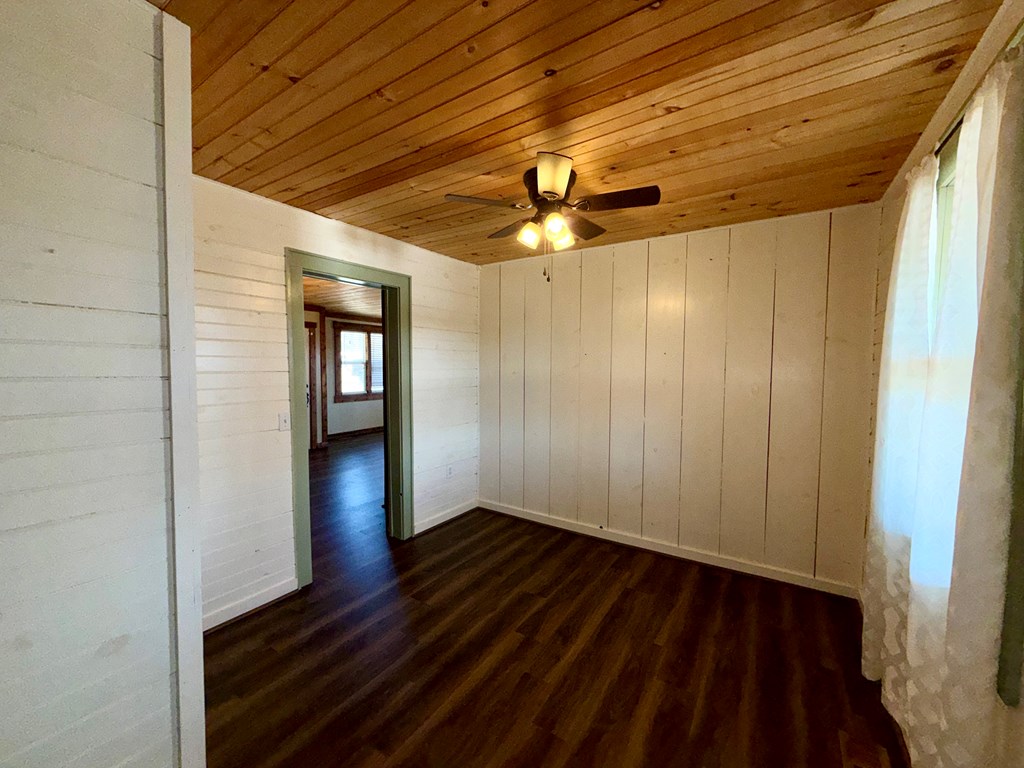 337 Fires Creek Road Hayesville, NC 28904 - Photo 15 of 45