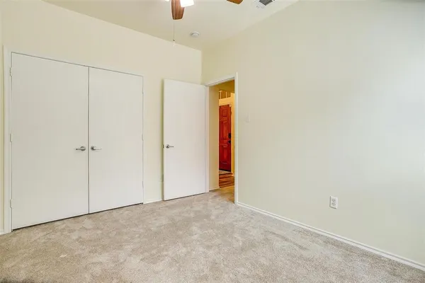 $2,100 | 909 Hunter Lane, Burleson, TX 76028