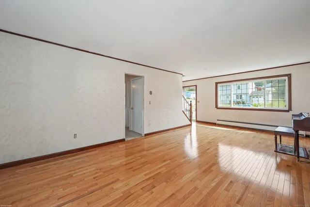 $339,000 | 67 Barrington Lane, Waterbury, CT 06708