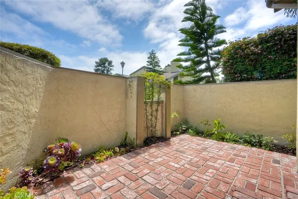 $1,145,000 | 3304 Caminito Eastbluff, Unit 143, La Jolla, CA 92037