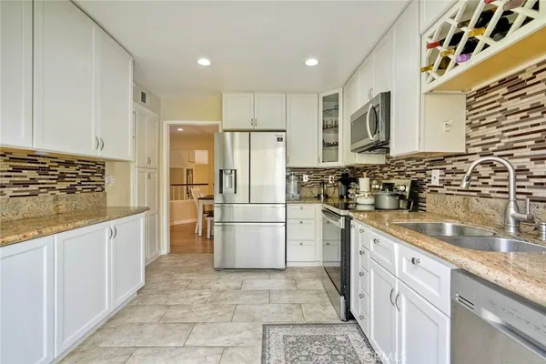 $1,145,000 | 3304 Caminito Eastbluff, Unit 143, La Jolla, CA 92037