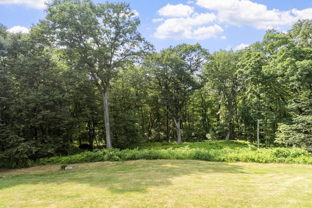 64 Woodside Road Harvard, MA 01451 - Photo 23 of 31