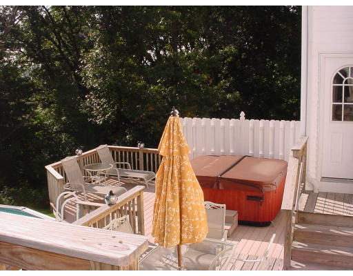 12 Cheyenne Road Worcester, MA 01606 - Photo 11 of 14 Gallery Image 11