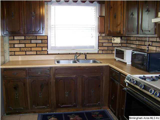 616 Rollingwood Road Birmingham, AL 35235 - Photo 8 of 18