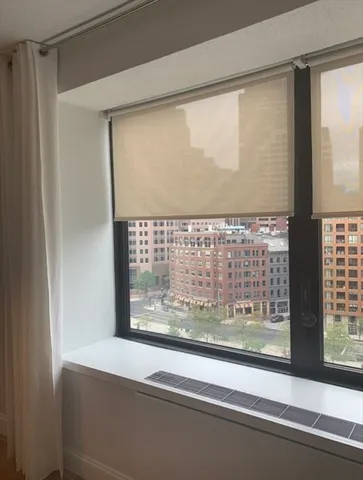 $3,400 | 65 East India Row, Unit 10A, Boston, MA 02110