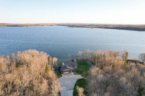 $1,750,000 | 35873 Drumbeater Road, Cohasset, MN 55721