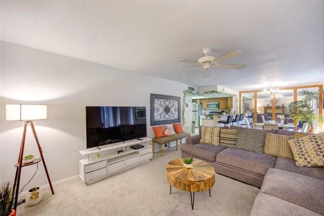 $159,990 | 14911 Wunderlich Drive, Unit 413, Houston, TX 77069