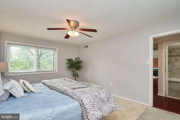 $1,800 | 3340 South 28th Street, Unit 304, Alexandria, VA 22302