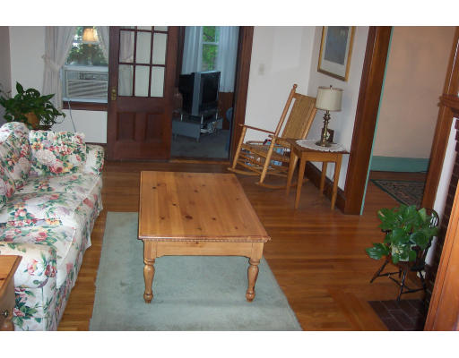 12 Hawthorn Road Milton, MA 02186 - Photo 5 of 10 Gallery Image 5