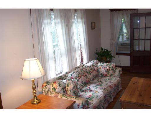 12 Hawthorn Road Milton, MA 02186 - Photo 6 of 10 Gallery Image 6