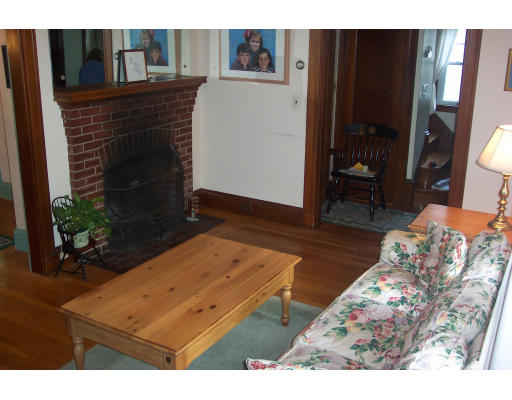 12 Hawthorn Road Milton, MA 02186 - Photo 7 of 10 Gallery Image 7