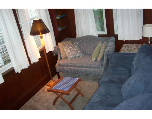 12 Hawthorn Road Milton, MA 02186 - Photo 9 of 10 Gallery Image 9