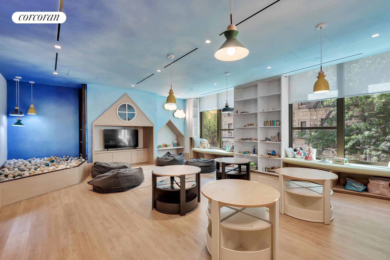 251 West 91st Street, Unit 10D Manhattan, NY 10024 - Photo 15 of 17