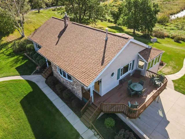 $615,000 | S9331 Valley View Road, Plain, WI 53577