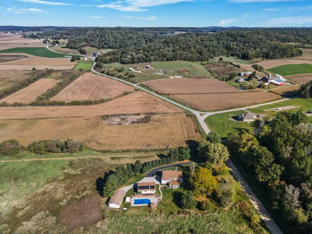 $615,000 | S9331 Valley View Road, Plain, WI 53577
