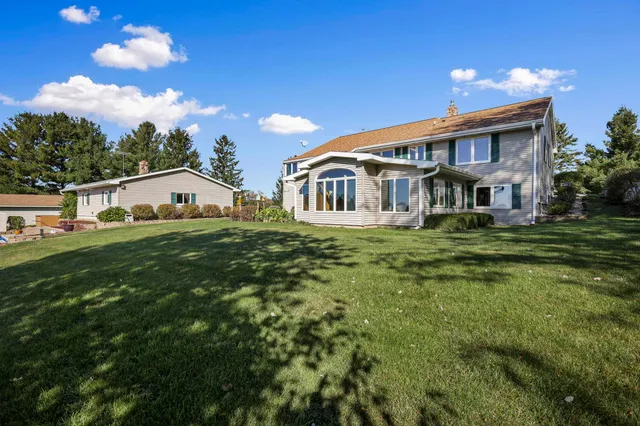 $615,000 | S9331 Valley View Road, Plain, WI 53577