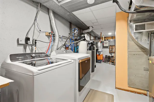 $615,000 | S9331 Valley View Road, Plain, WI 53577