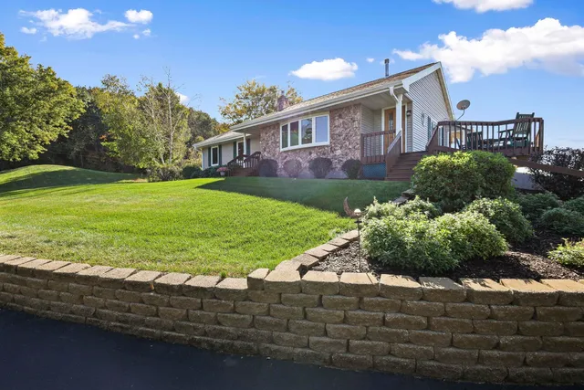 $615,000 | S9331 Valley View Road, Plain, WI 53577