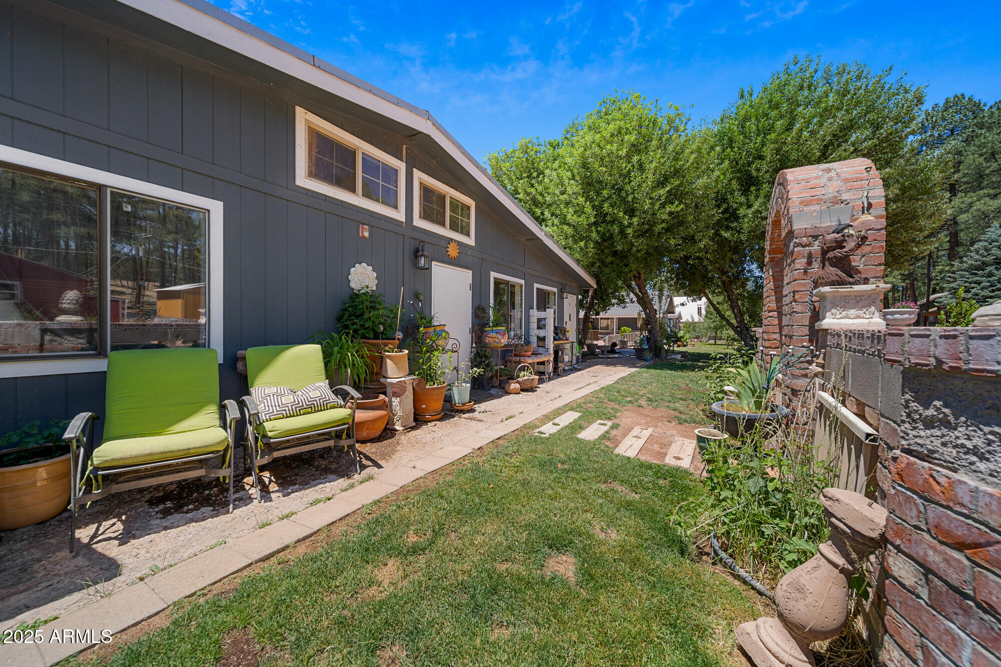 247 Standage Drive Payson, AZ 85541 - Photo 12 of 33 a view of a house with backyard tub and sitting area