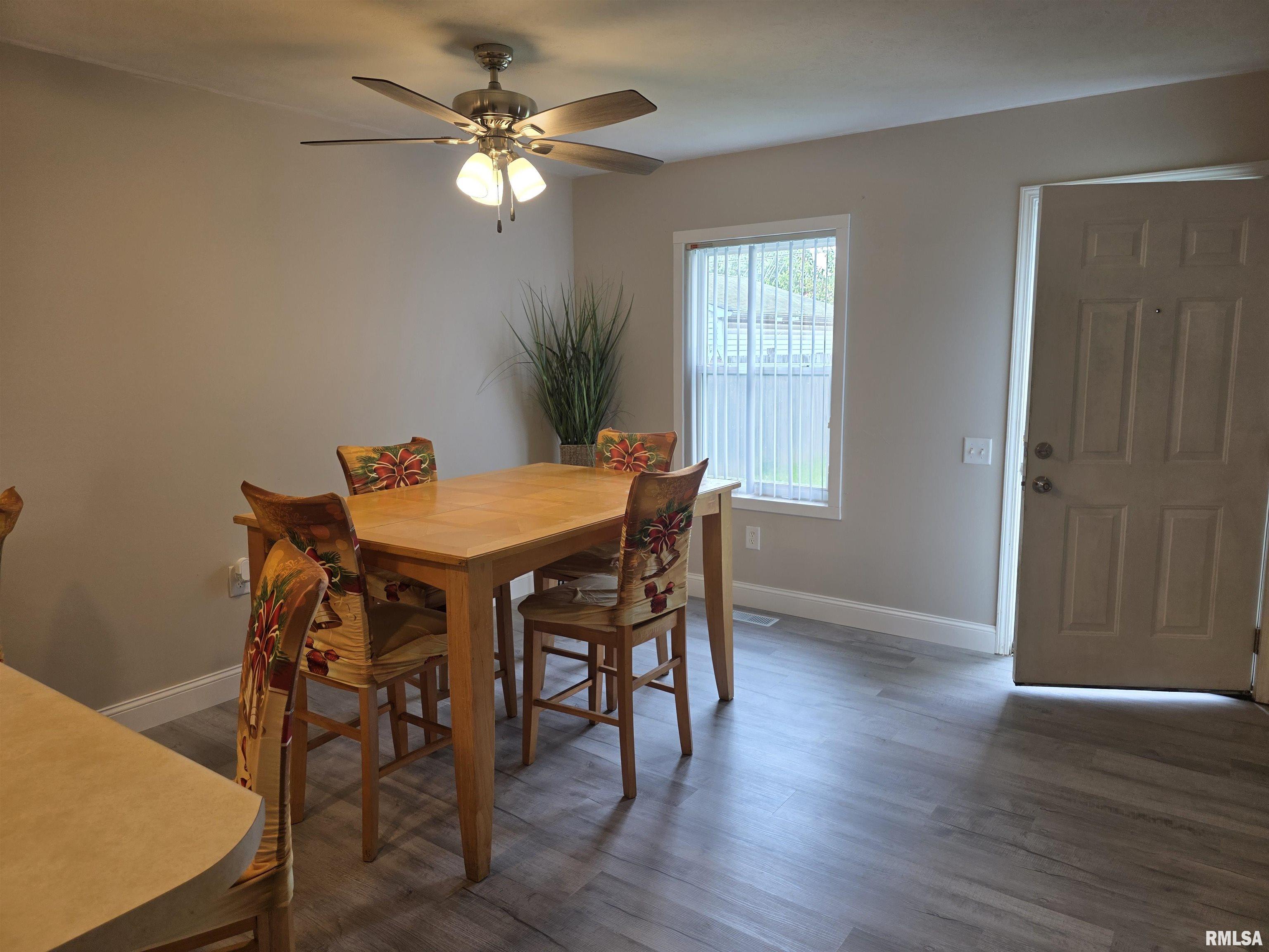 1405 East Edwards Street Springfield, IL 62703 - Photo 20 of 25 Gallery Image 20