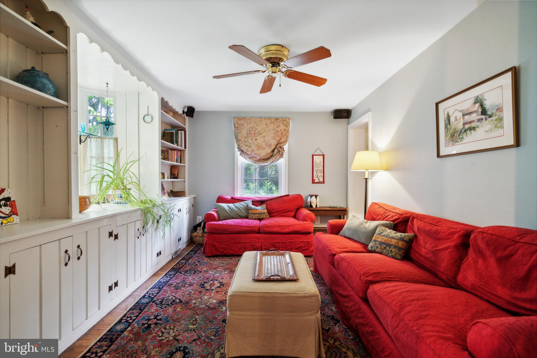 520 Beaver Road Glenside, PA 19038 - Photo 12 of 20 Family room with built-ins