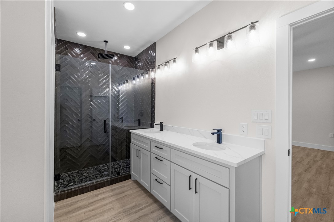37 Chaparral Road Victoria, TX 77905 - Photo 18 of 38 Gallery Image 18