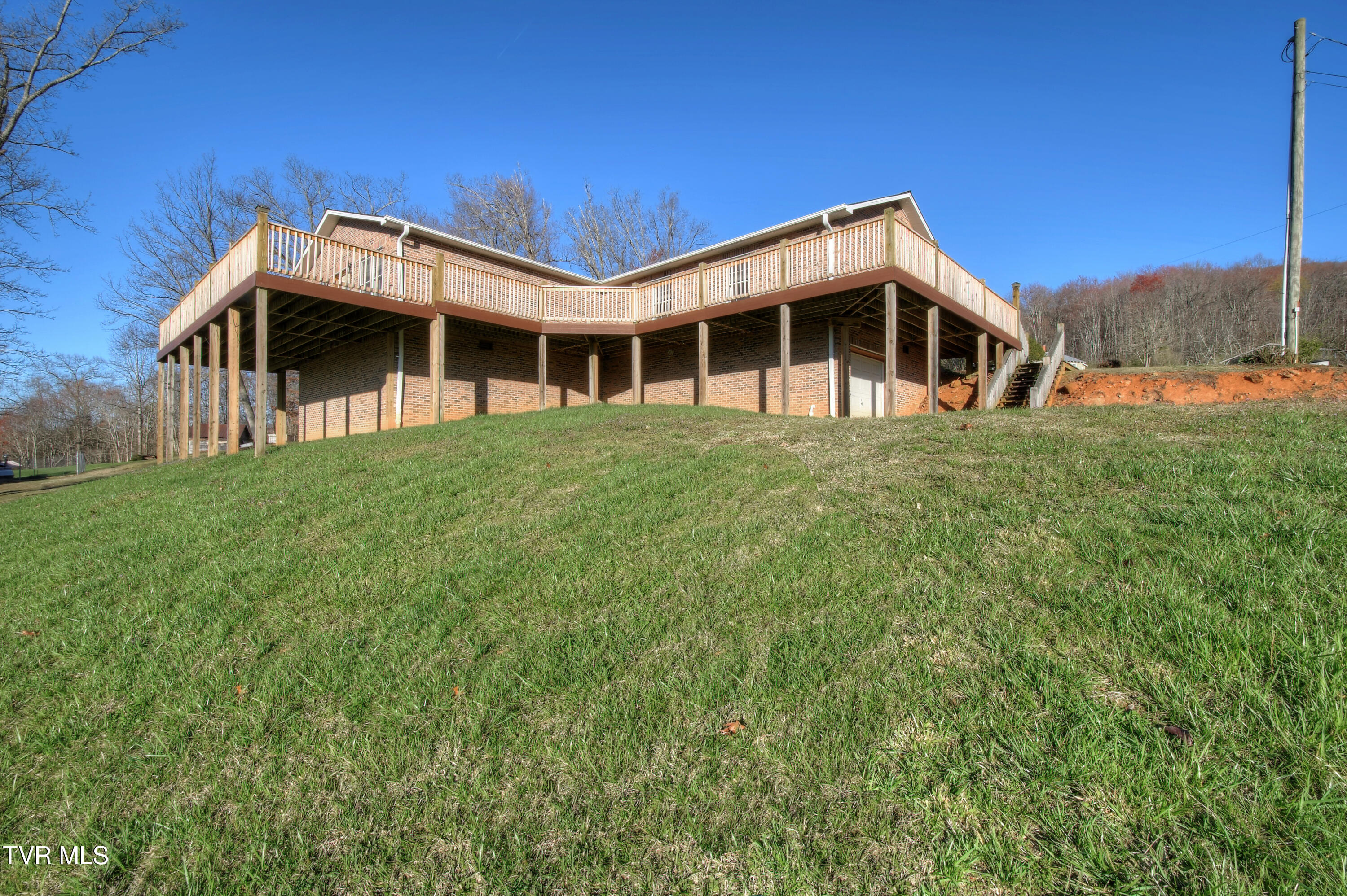 379 Airport Road Elizabethton, TN 37643 - Photo 13 of 68 8