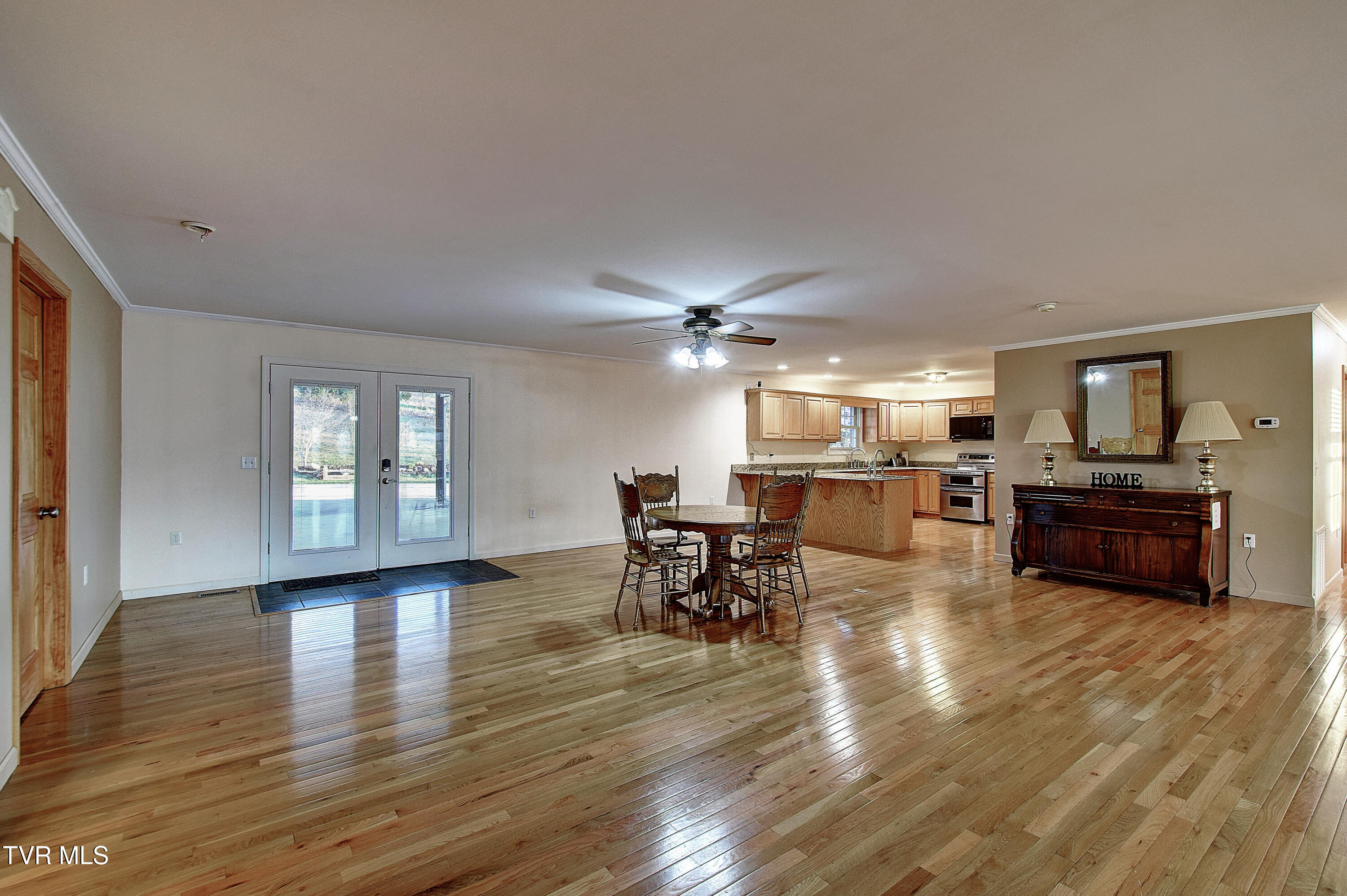 379 Airport Road Elizabethton, TN 37643 - Photo 27 of 68 22