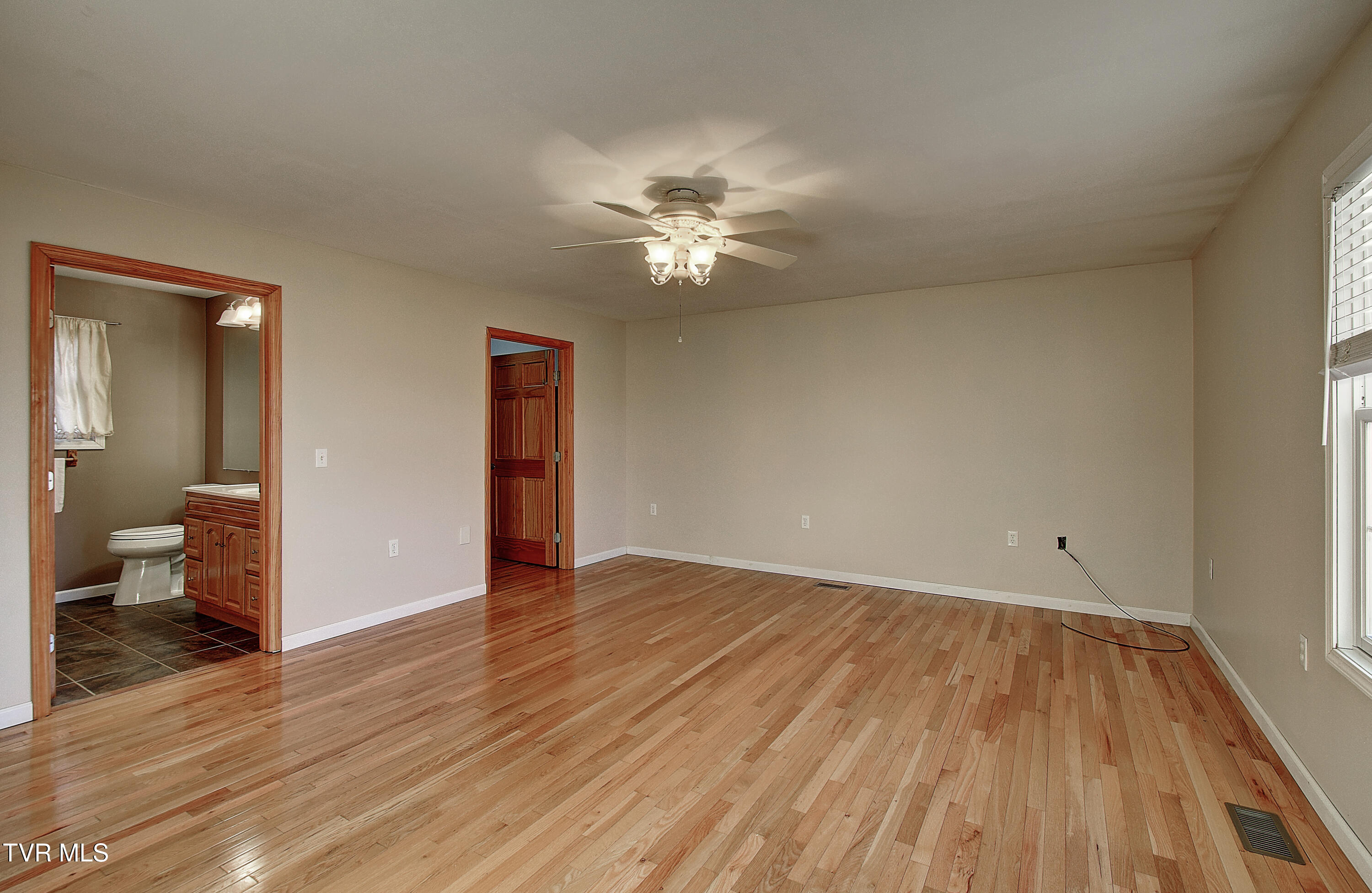 379 Airport Road Elizabethton, TN 37643 - Photo 39 of 68 31