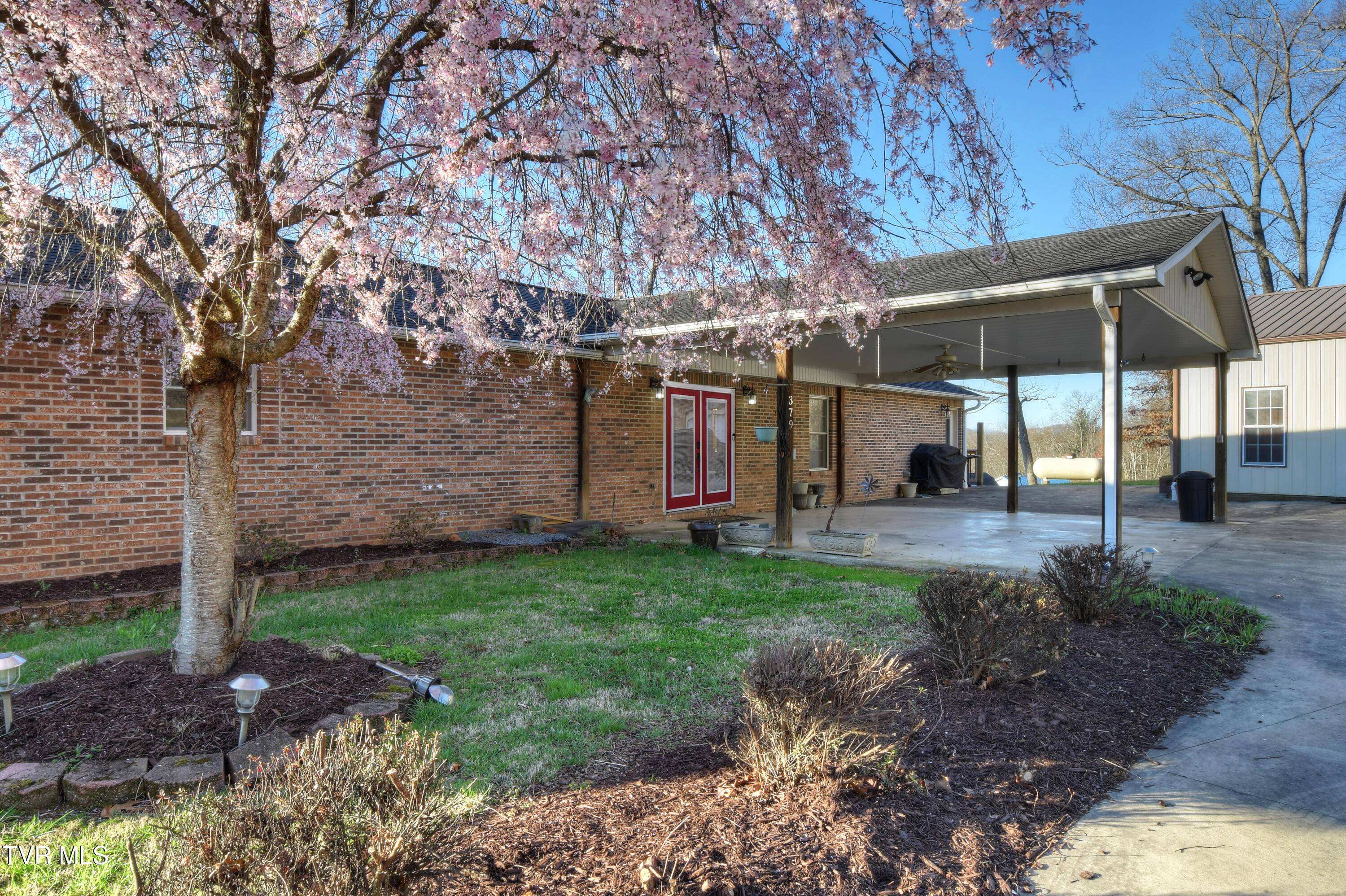 379 Airport Road Elizabethton, TN 37643 - Photo 58 of 68 52