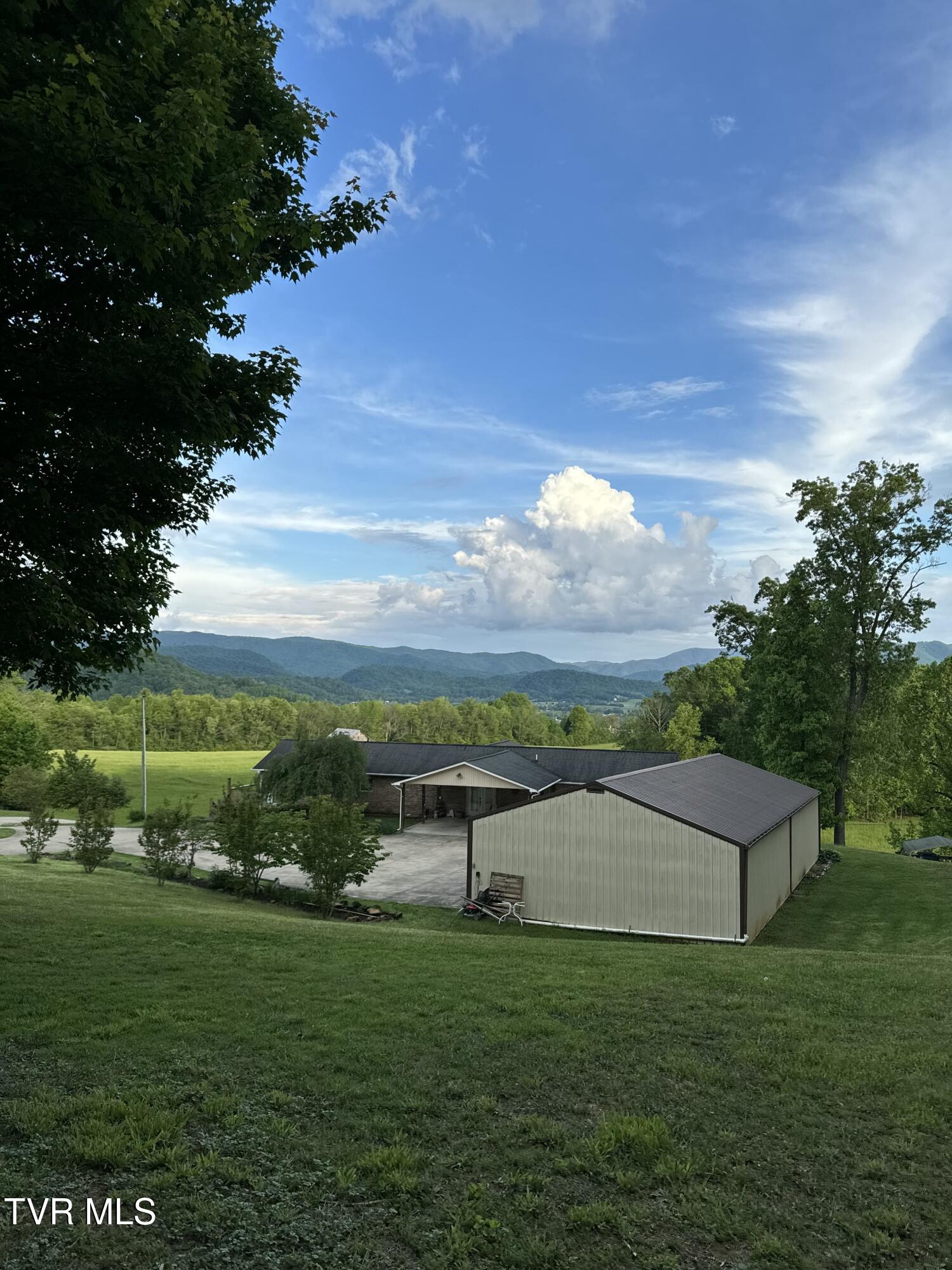 379 Airport Road Elizabethton, TN 37643 - Photo 63 of 68 tempImagexNEyYX
