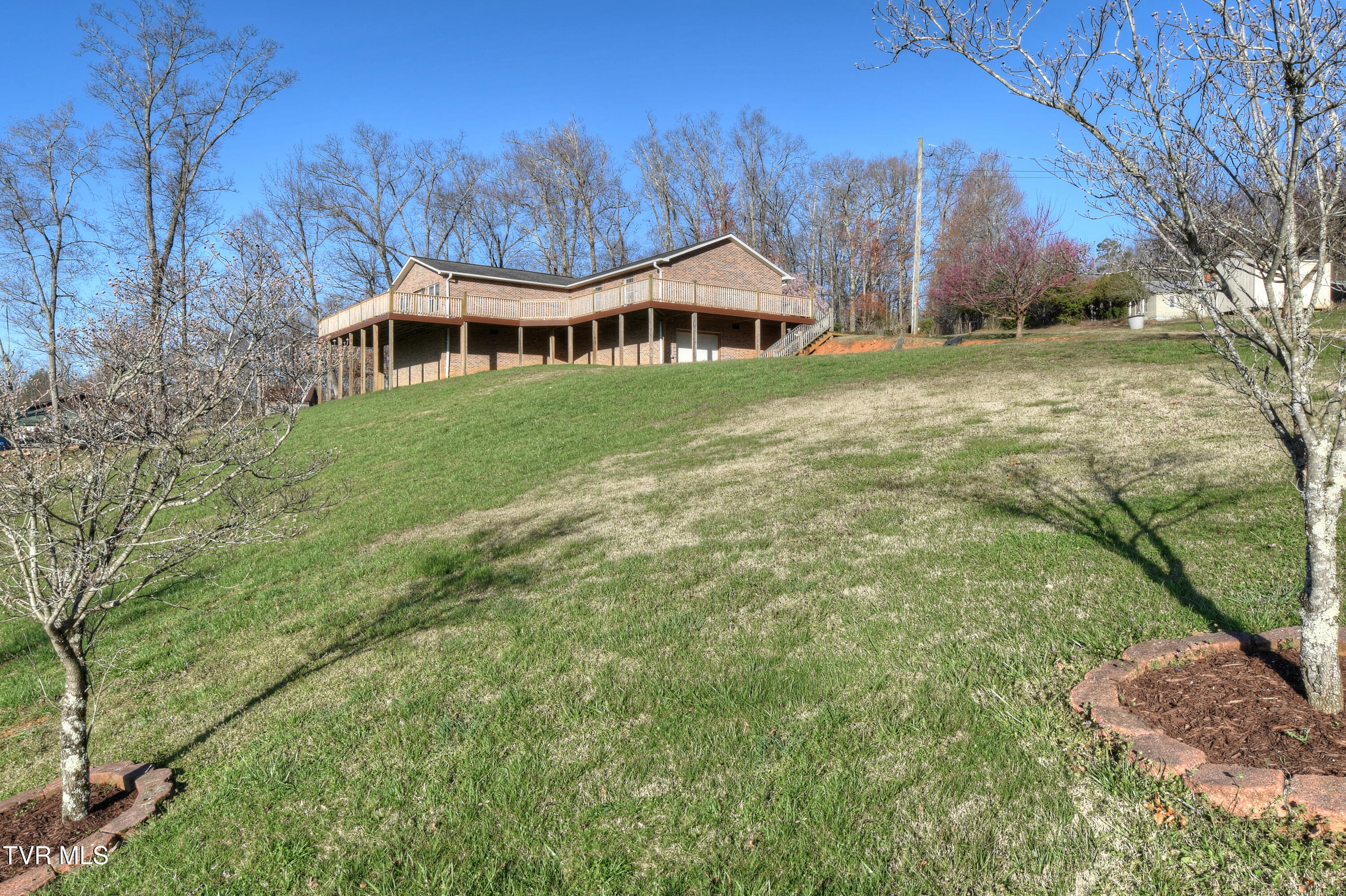 379 Airport Road Elizabethton, TN 37643 - Photo 10 of 68 5