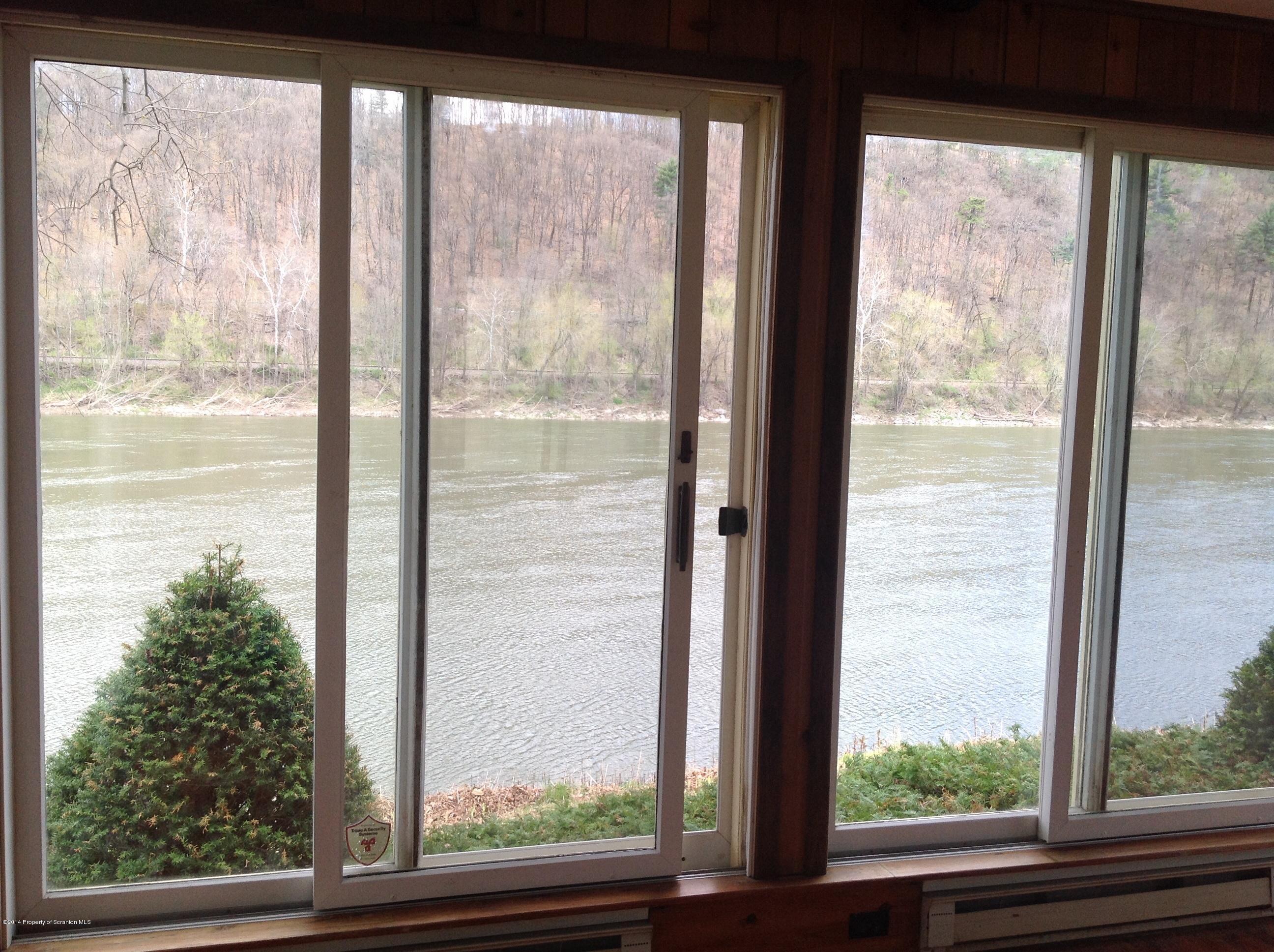 303 River Road Falls, PA 18615 - Photo 13 of 15 a view of sky from window