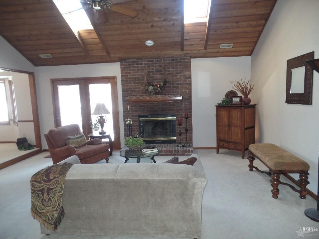 8322 Hawk Spring Hill Fort Wayne, IN 46825 - Photo 14 of 30 Gallery Image 14