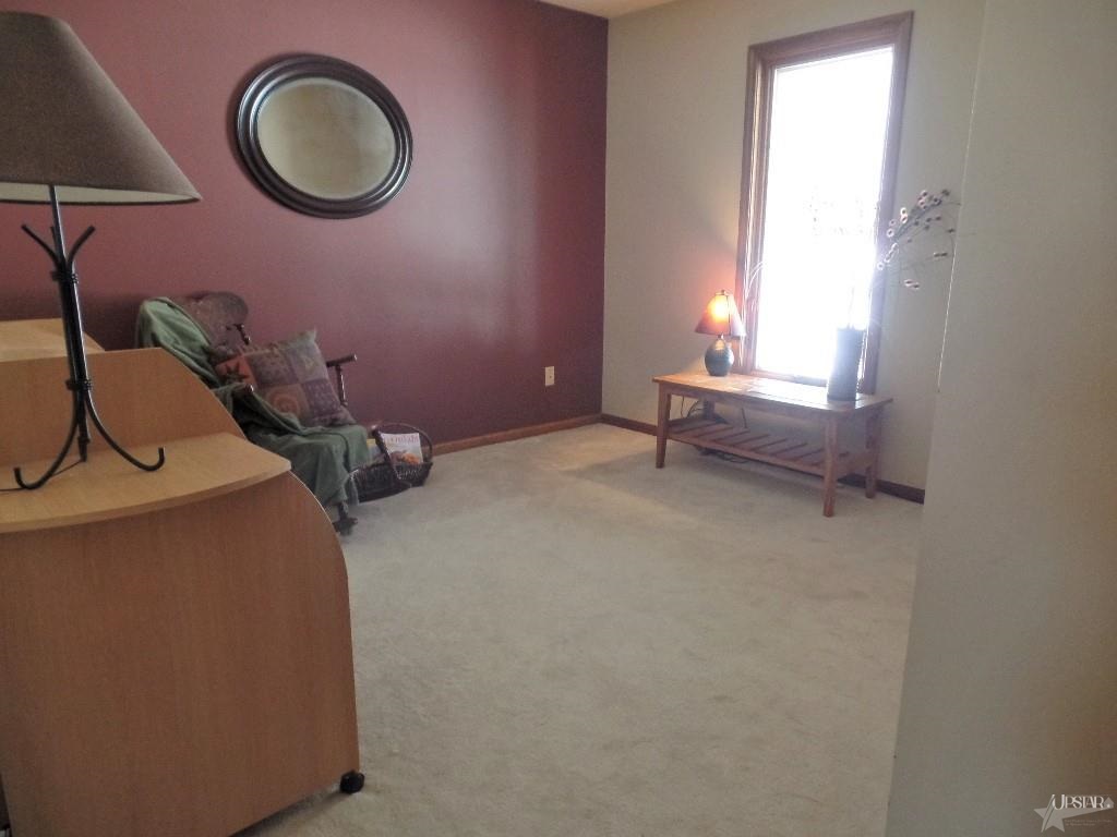 8322 Hawk Spring Hill Fort Wayne, IN 46825 - Photo 20 of 30 Gallery Image 20