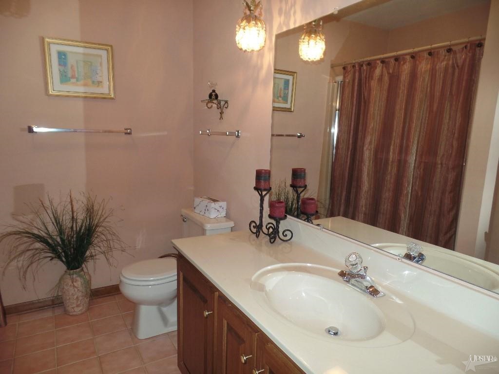 8322 Hawk Spring Hill Fort Wayne, IN 46825 - Photo 21 of 30 Gallery Image 21