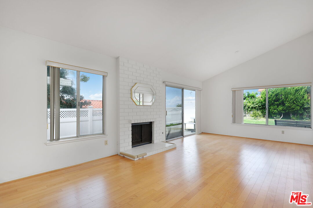 6703 Verde Ridge Road Rancho Palos Verdes, CA 90275 - Photo 5 of 34 Gallery Image 5