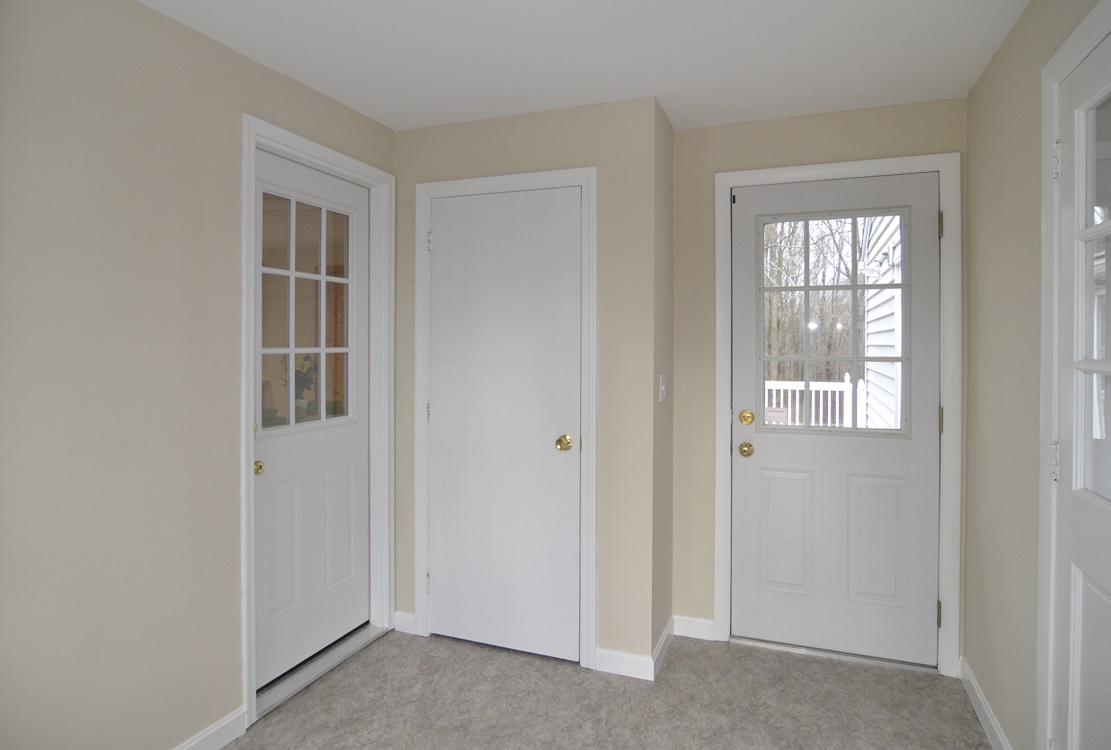 319 Lee Hook Road Durham, NH 03824 - Photo 16 of 17