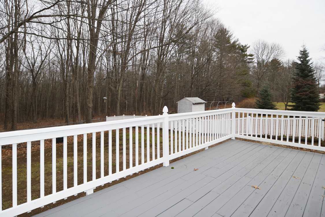 319 Lee Hook Road Durham, NH 03824 - Photo 4 of 17