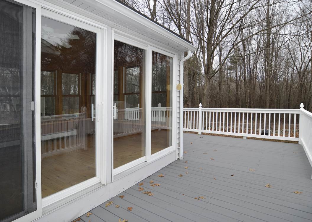 319 Lee Hook Road Durham, NH 03824 - Photo 5 of 17