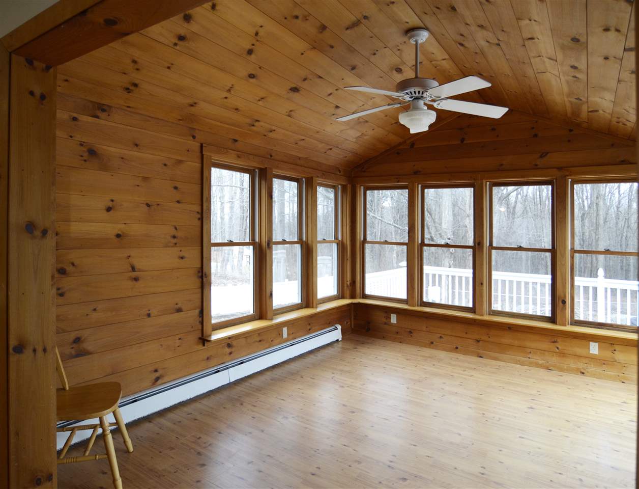 319 Lee Hook Road Durham, NH 03824 - Photo 8 of 17