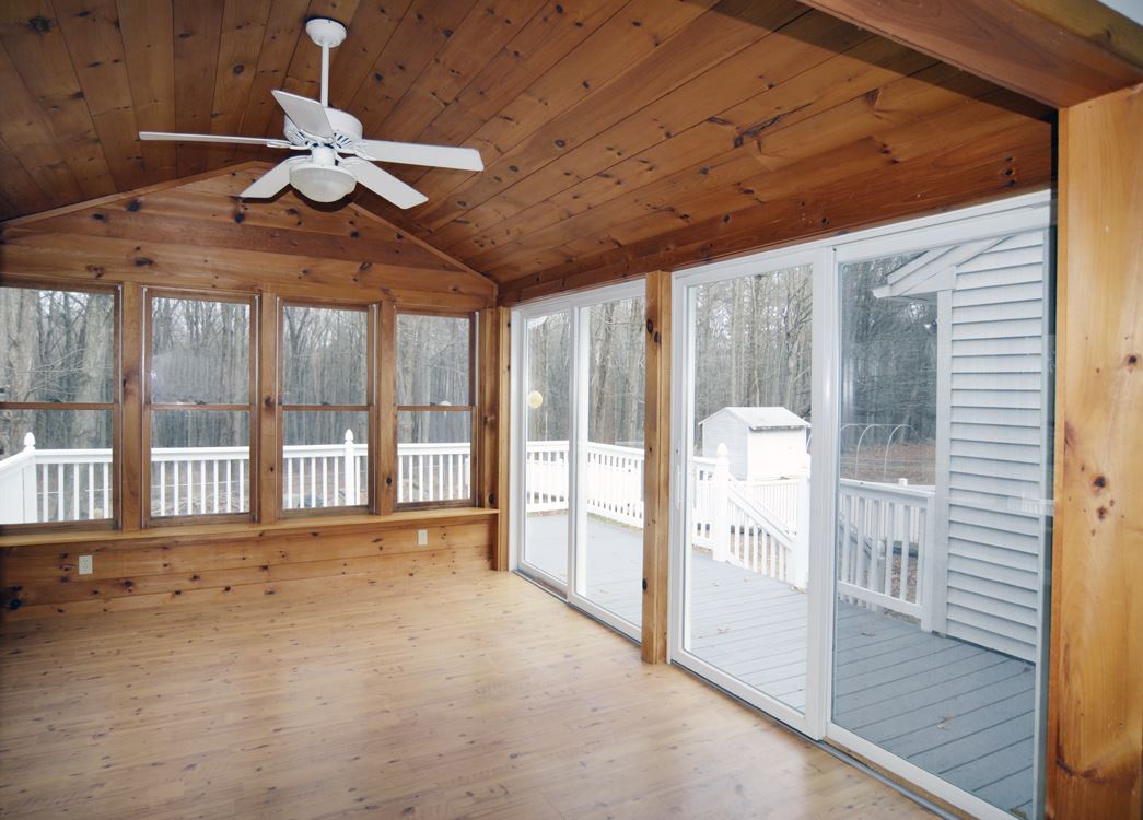 319 Lee Hook Road Durham, NH 03824 - Photo 9 of 17